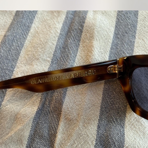 Tortoise Shell Sunglasses - Picture 3 of 4